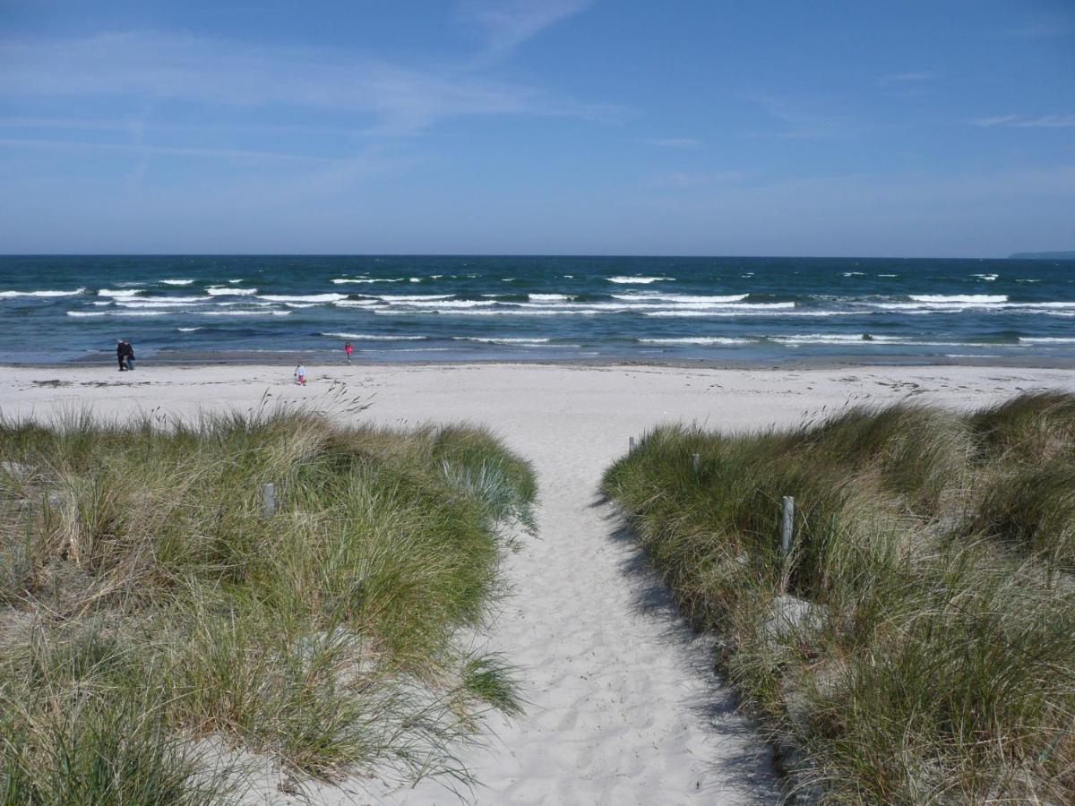 Ferienwohnung Mit Traumhaftem Meerblick - Haus Am Meer Fewo 10 Lohme Exterior foto