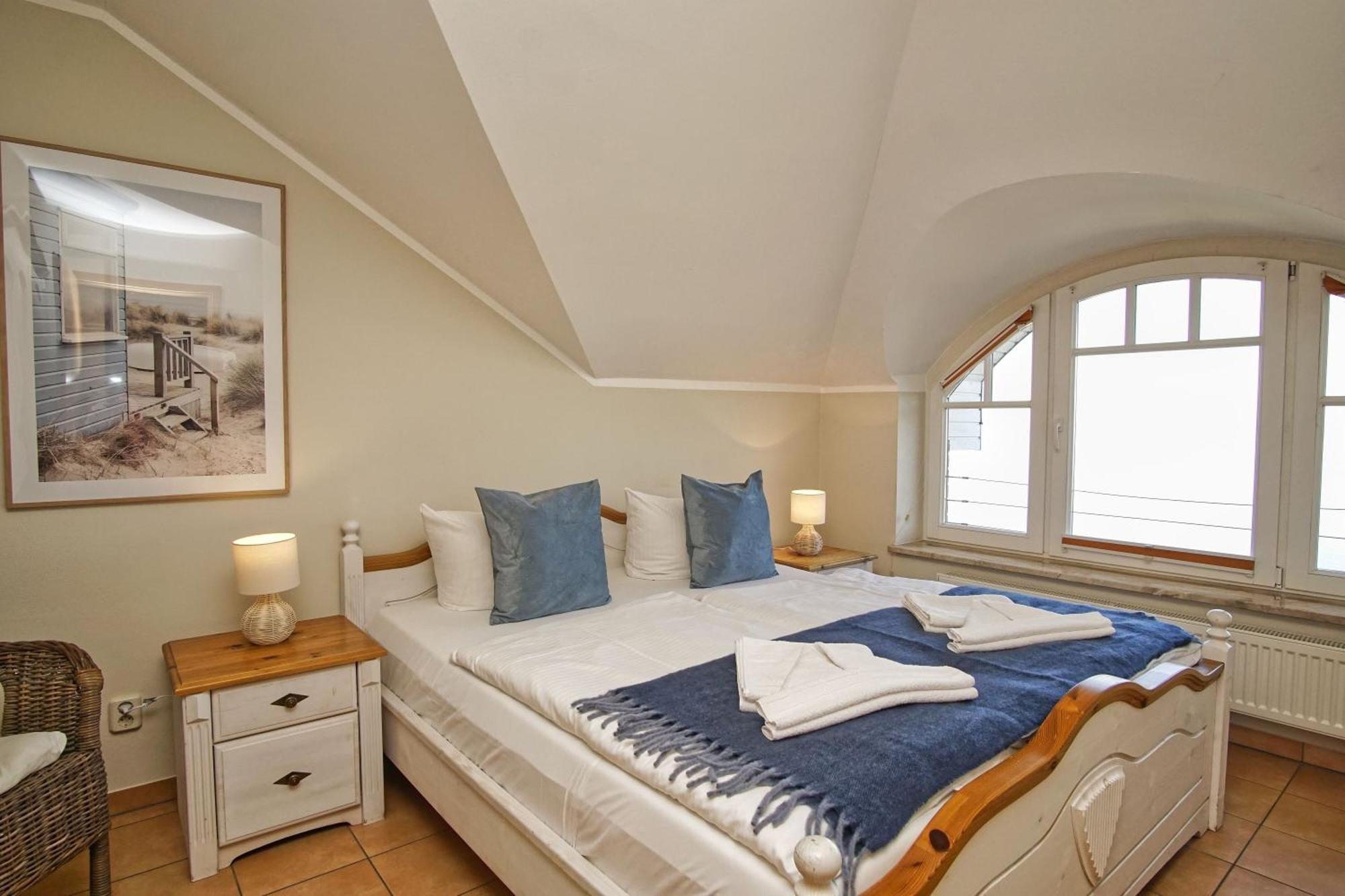 Ferienwohnung Mit Traumhaftem Meerblick - Haus Am Meer Fewo 10 Lohme Exterior foto