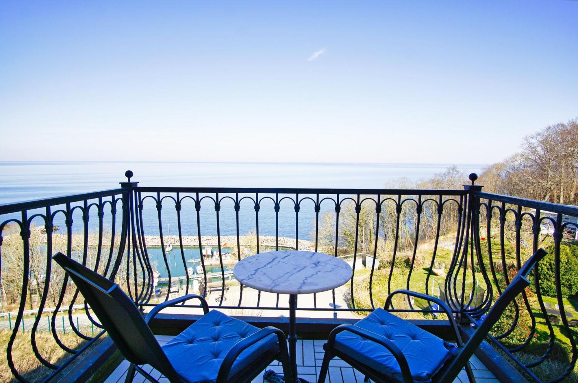 Ferienwohnung Mit Traumhaftem Meerblick - Haus Am Meer Fewo 10 Lohme Exterior foto