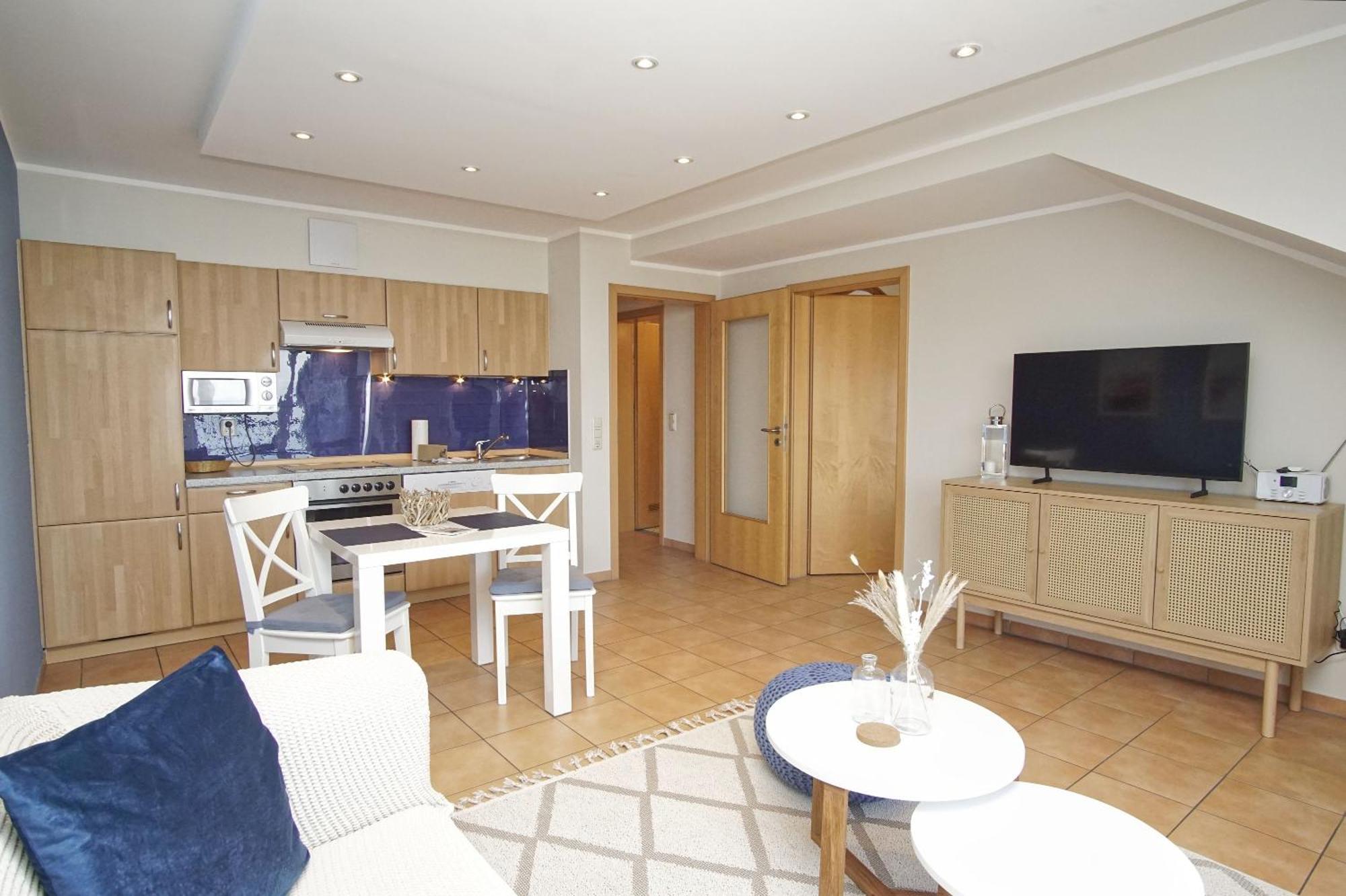 Ferienwohnung Mit Traumhaftem Meerblick - Haus Am Meer Fewo 10 Lohme Exterior foto