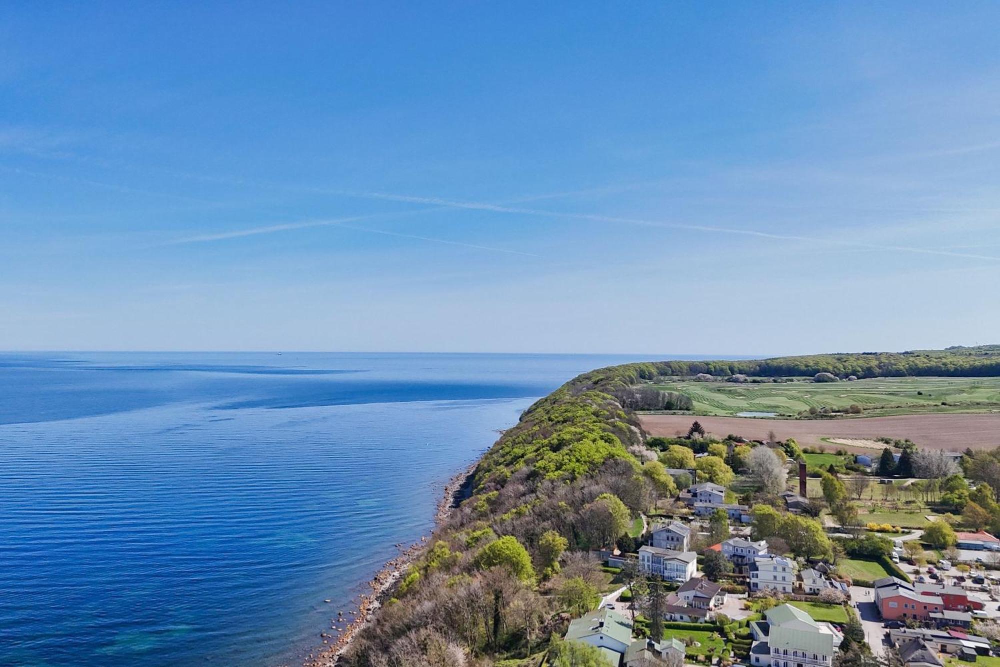 Ferienwohnung Mit Traumhaftem Meerblick - Haus Am Meer Fewo 10 Lohme Exterior foto